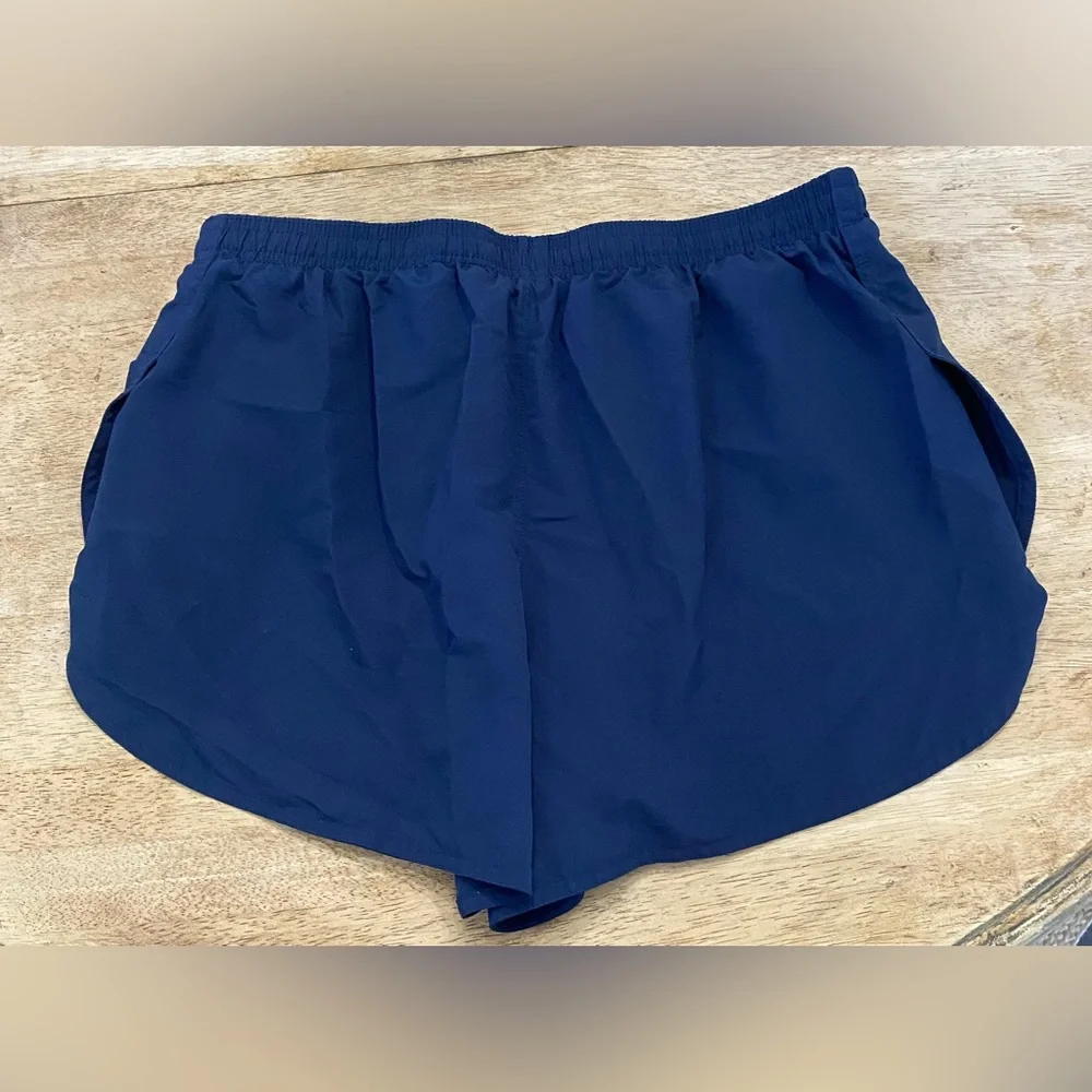 Under Armour Women’s Sz L Navy Kick Split Athletic‎ Shorts